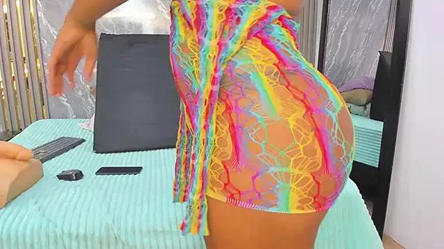 Unleash your urge for fetish cams livestreamers with our pick of steaming hot models, versed in the art of seduction and indulgence.