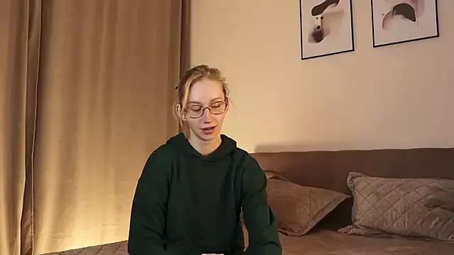 CieraSweere from StripChat is Freechat