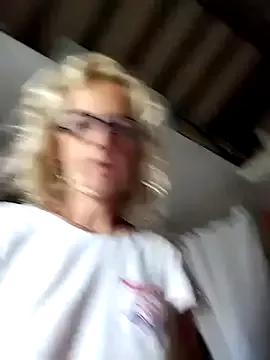 clarabell4 from StripChat is Freechat