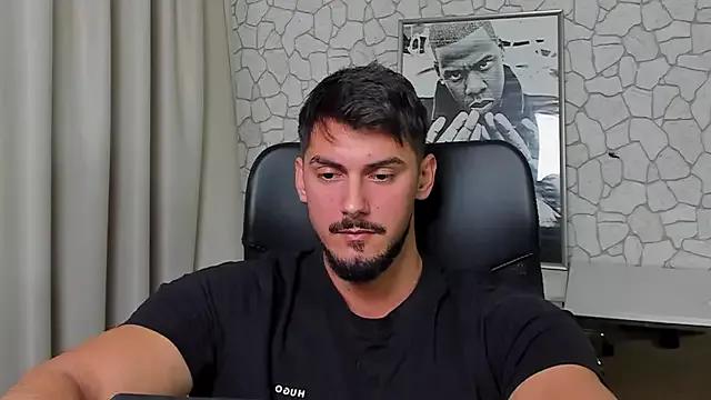 Unleash your urge for fetish cams livestreamers with our pick of steaming hot models, versed in the art of seduction and indulgence.