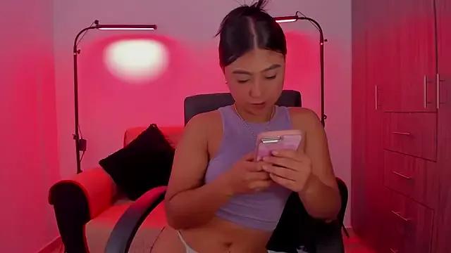 Unleash your urge for fetish cams livestreamers with our pick of steaming hot models, versed in the art of seduction and indulgence.