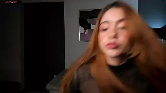 CorinaJames from StripChat is Freechat