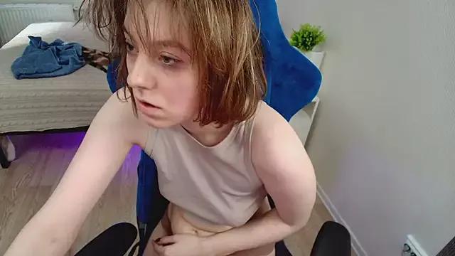 Unleash your urge for fetish cams livestreamers with our pick of steaming hot models, versed in the art of seduction and indulgence.
