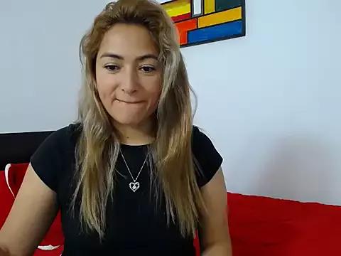 cristal-spicy from StripChat is Freechat