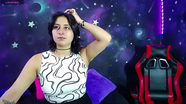 Cristal_de_Leon from StripChat is Freechat