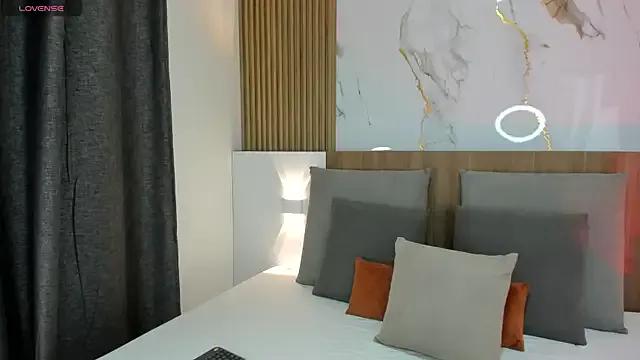 cristal_priincess from StripChat is Freechat