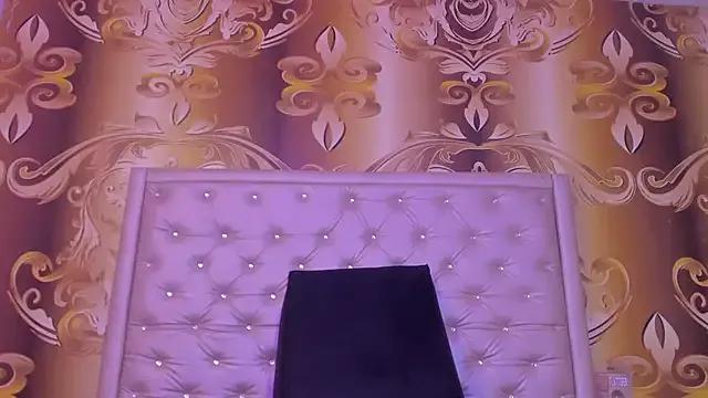 Unleash your urge for fetish cams livestreamers with our pick of steaming hot models, versed in the art of seduction and indulgence.
