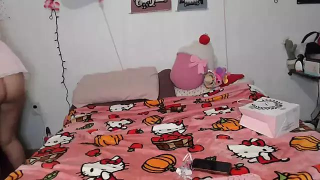 Unleash your urge for fetish cams livestreamers with our pick of steaming hot models, versed in the art of seduction and indulgence.