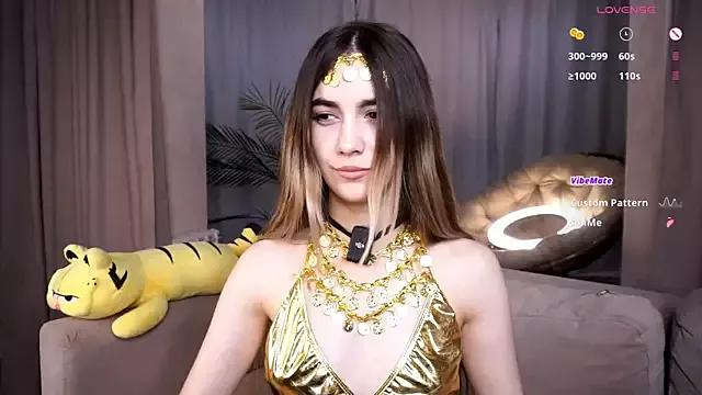 Unleash your urge for fetish cams livestreamers with our pick of steaming hot models, versed in the art of seduction and indulgence.
