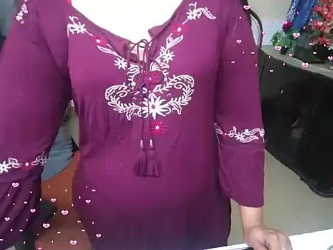 Cute_Aarushii from StripChat is Freechat