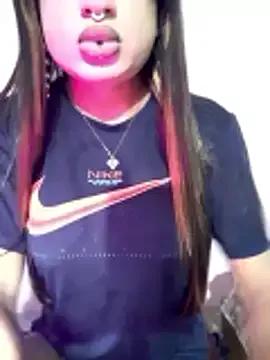 Cutie-Whiskey1 from StripChat is Freechat