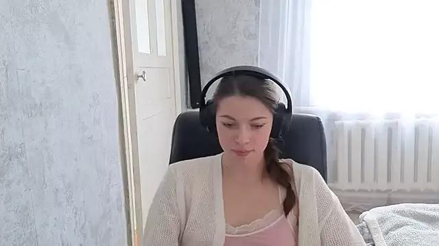 Unleash your urge for fetish cams livestreamers with our pick of steaming hot models, versed in the art of seduction and indulgence.