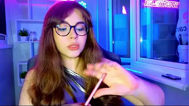 CutiePie3 from StripChat is Freechat