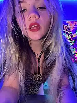 Photos of Cutiepiespanks from StripChat is Freechat