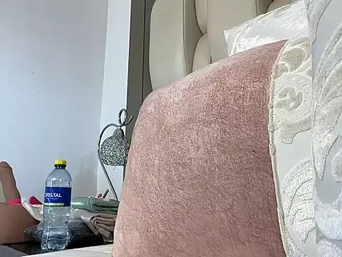 DAKOTA_CARTERR from StripChat is Freechat