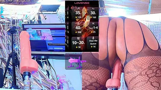 Unleash your urge for fetish cams livestreamers with our pick of steaming hot models, versed in the art of seduction and indulgence.