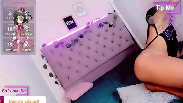danielalovepink from StripChat is Freechat
