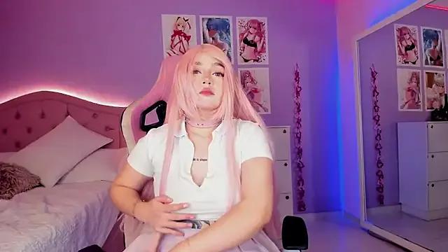 Unleash your urge for fetish cams livestreamers with our pick of steaming hot models, versed in the art of seduction and indulgence.