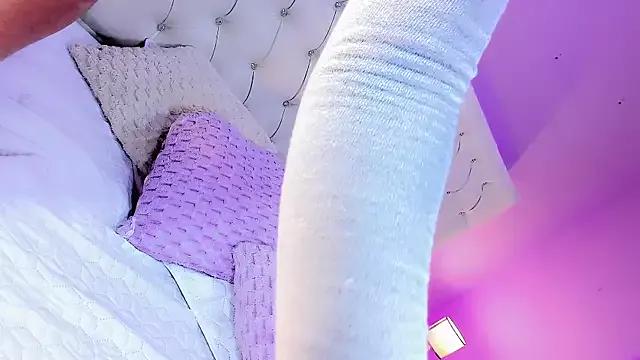 Unleash your urge for fetish cams livestreamers with our pick of steaming hot models, versed in the art of seduction and indulgence.