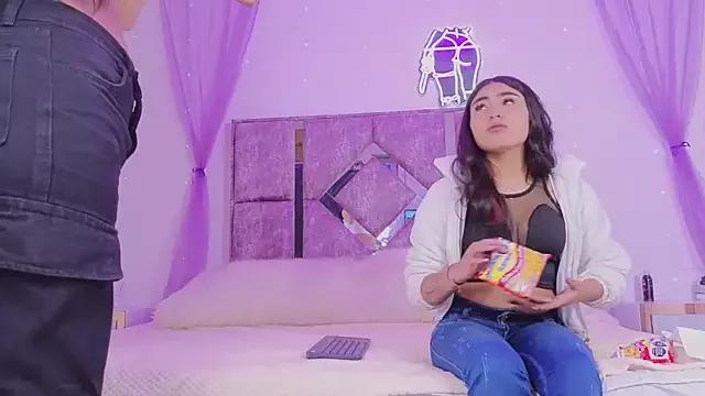 Unleash your urge for fetish cams livestreamers with our pick of steaming hot models, versed in the art of seduction and indulgence.