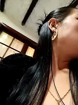 DANNA-09_ from StripChat is Freechat
