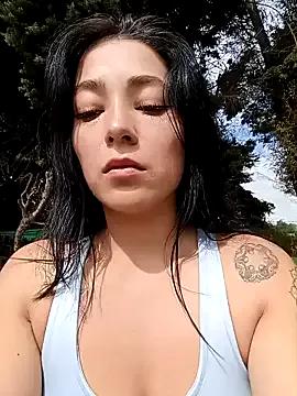 DANNA-09_ from StripChat is Freechat