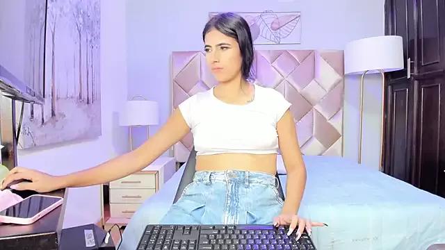 Unleash your urge for fetish cams livestreamers with our pick of steaming hot models, versed in the art of seduction and indulgence.
