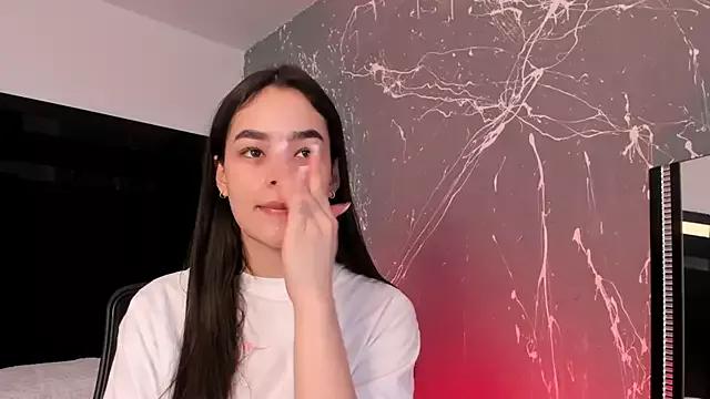 DanniMontes from StripChat is Freechat