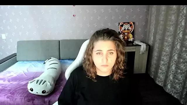 DarklineRose from StripChat is Freechat