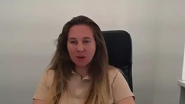 Unleash your urge for fetish cams livestreamers with our pick of steaming hot models, versed in the art of seduction and indulgence.