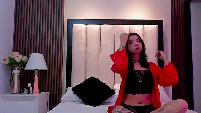 Unleash your urge for fetish cams livestreamers with our pick of steaming hot models, versed in the art of seduction and indulgence.