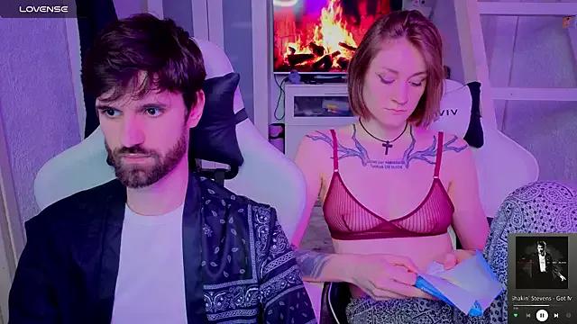 Unleash your urge for fetish cams livestreamers with our pick of steaming hot models, versed in the art of seduction and indulgence.