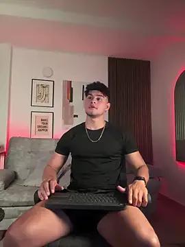 Unleash your urge for fetish cams livestreamers with our pick of steaming hot models, versed in the art of seduction and indulgence.