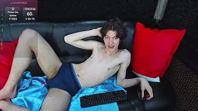 DennisAndrews from StripChat