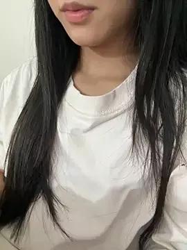 Desi_sara from StripChat is Freechat