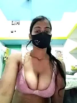 desiqueensneha from StripChat is Freechat