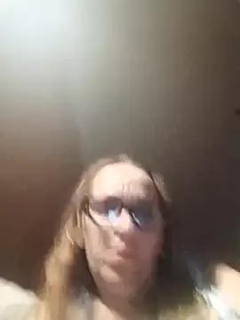 Dettybitch40 from StripChat is Freechat