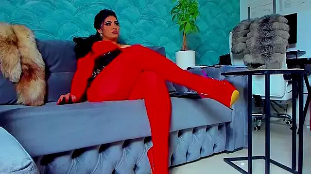Unleash your urge for fetish cams livestreamers with our pick of steaming hot models, versed in the art of seduction and indulgence.