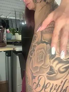 Photos of Devils-Akita from StripChat is Freechat