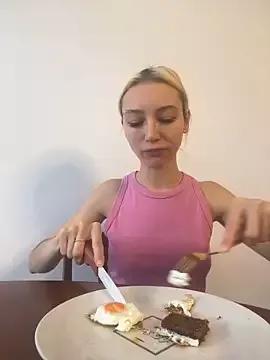 Unleash your urge for fetish cams livestreamers with our pick of steaming hot models, versed in the art of seduction and indulgence.