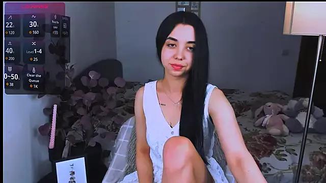 DilaraaMe from StripChat is Freechat