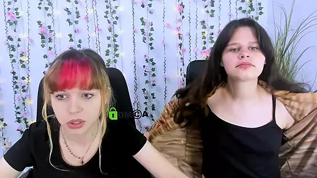 dina_sparks from StripChat is Freechat