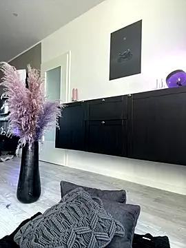 DirtyDahlia from StripChat is Freechat