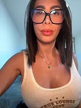 Unleash your urge for fetish cams livestreamers with our pick of steaming hot models, versed in the art of seduction and indulgence.
