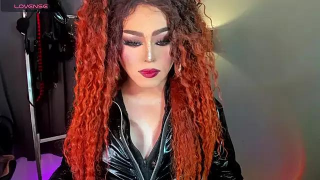 Unleash your urge for fetish cams livestreamers with our pick of steaming hot models, versed in the art of seduction and indulgence.
