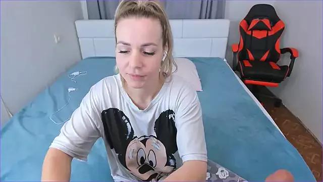 Unleash your urge for fetish cams livestreamers with our pick of steaming hot models, versed in the art of seduction and indulgence.