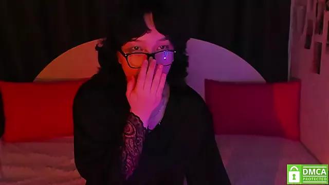dreamgirllovee from StripChat is Freechat