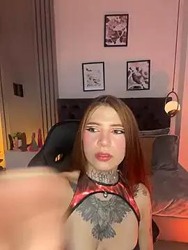 Unleash your urge for fetish cams livestreamers with our pick of steaming hot models, versed in the art of seduction and indulgence.