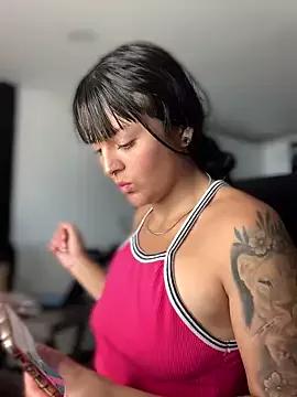 Dulce__Boyd from StripChat is Freechat