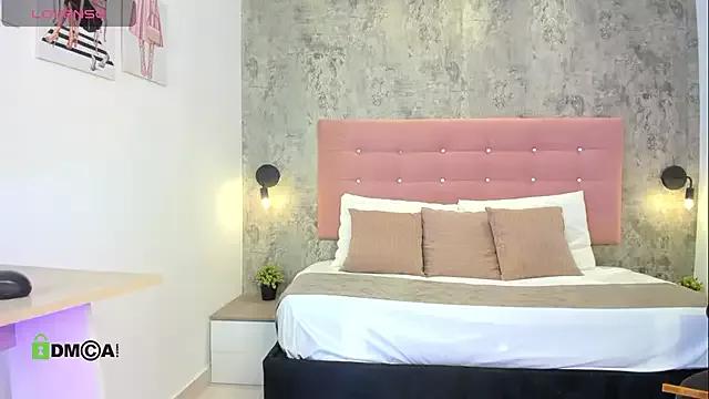 Unleash your urge for fetish cams livestreamers with our pick of steaming hot models, versed in the art of seduction and indulgence.